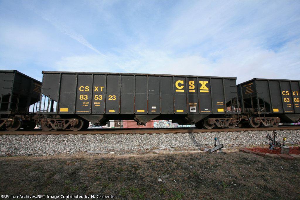 CSX 835323